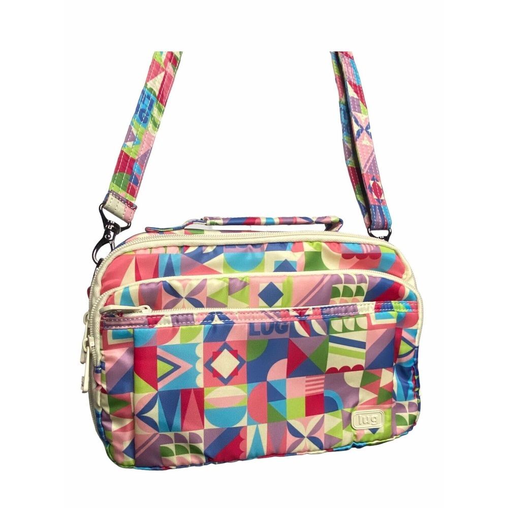 lug Scoop in Small World Multi Crossbody Bag